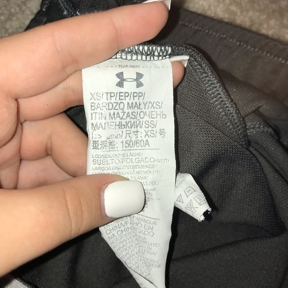 SOLD Under Armour Shorts🏃🏽‍♀️ - Picture 3 of 3